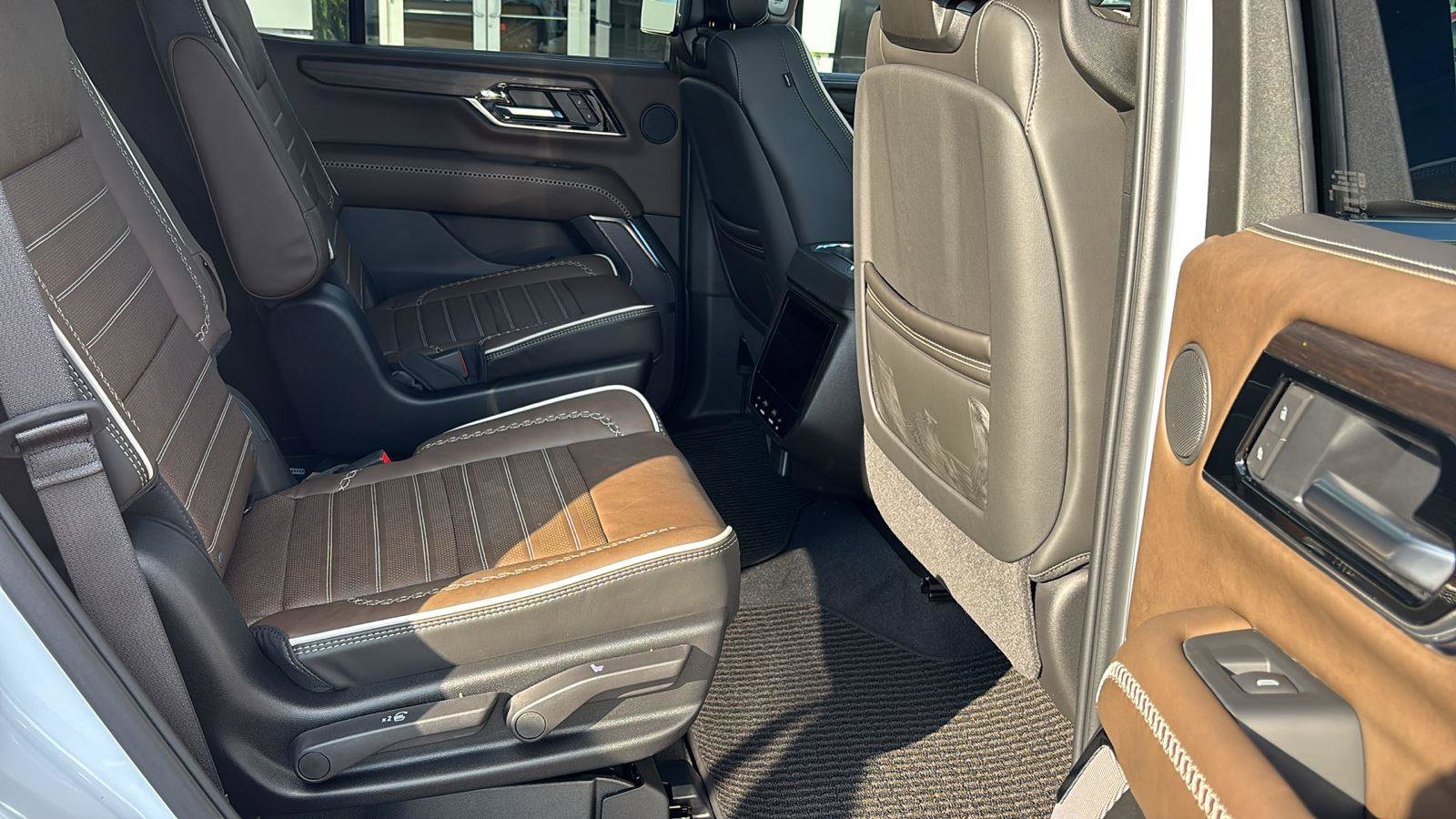 New 2026 GMC Yukon Denali Ultimate image 21