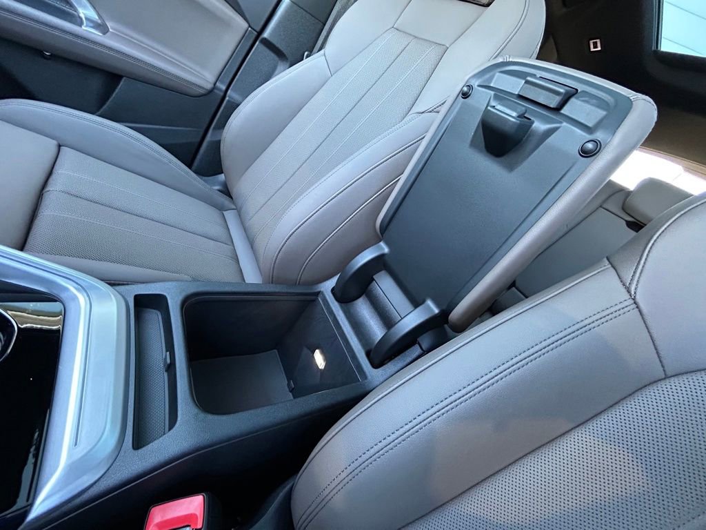 New 2025 Audi Q5 Premium Plus image 32