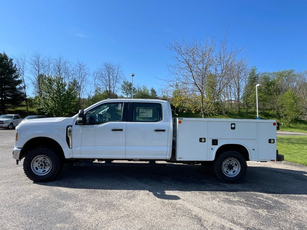New 2026 Ford F350 XL w/ XL Off-Road Package AWD/4WD image 6