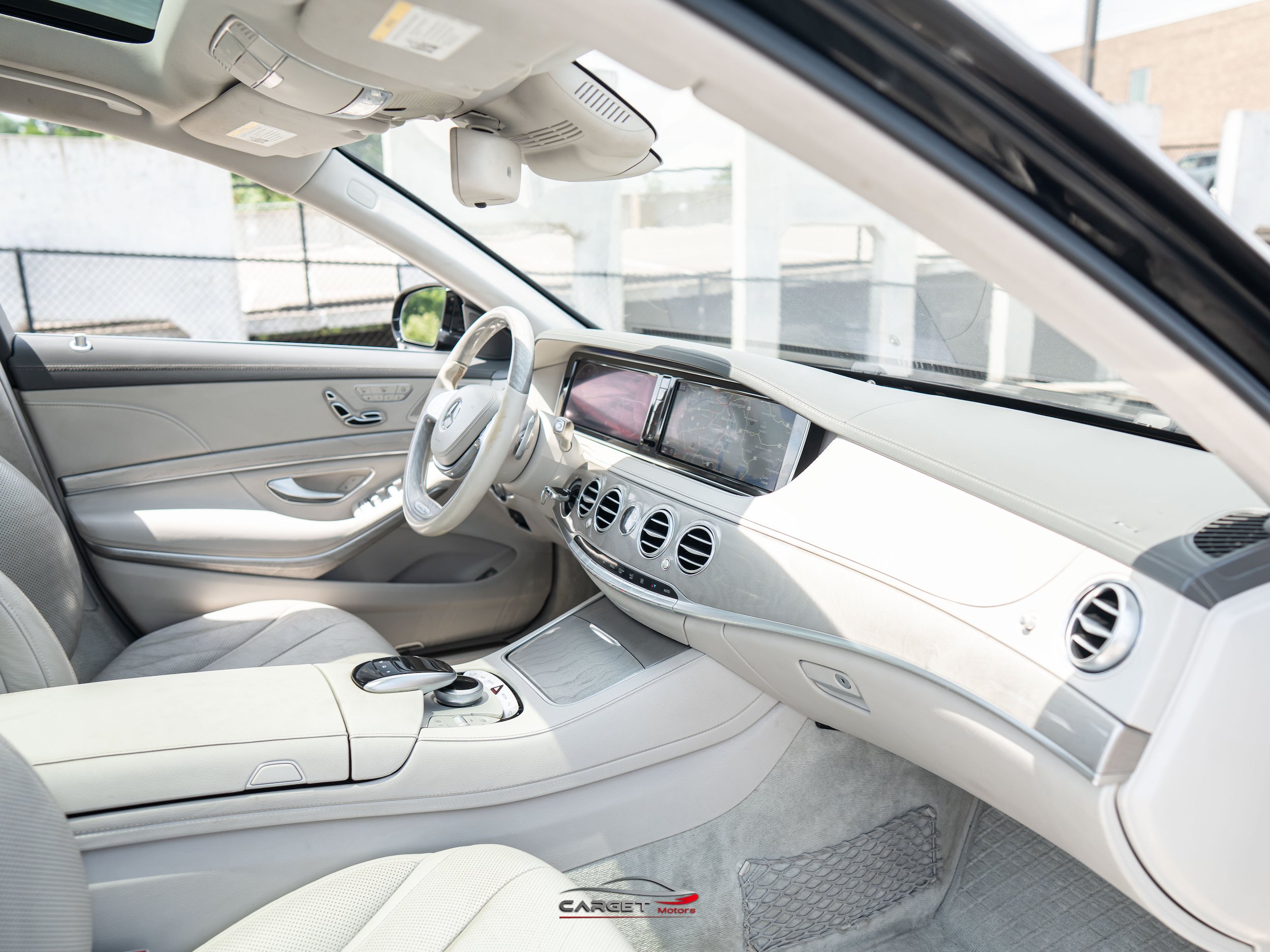 Used 2016 Mercedes-Benz S 550 4MATIC Sedan image 14