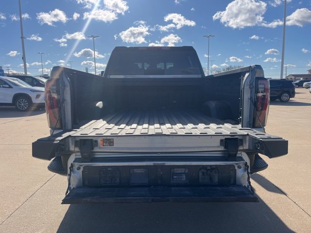 Used 2025 GMC Sierra 2500 AT4X w/ Snow Plow Prep/Camper Package image 7