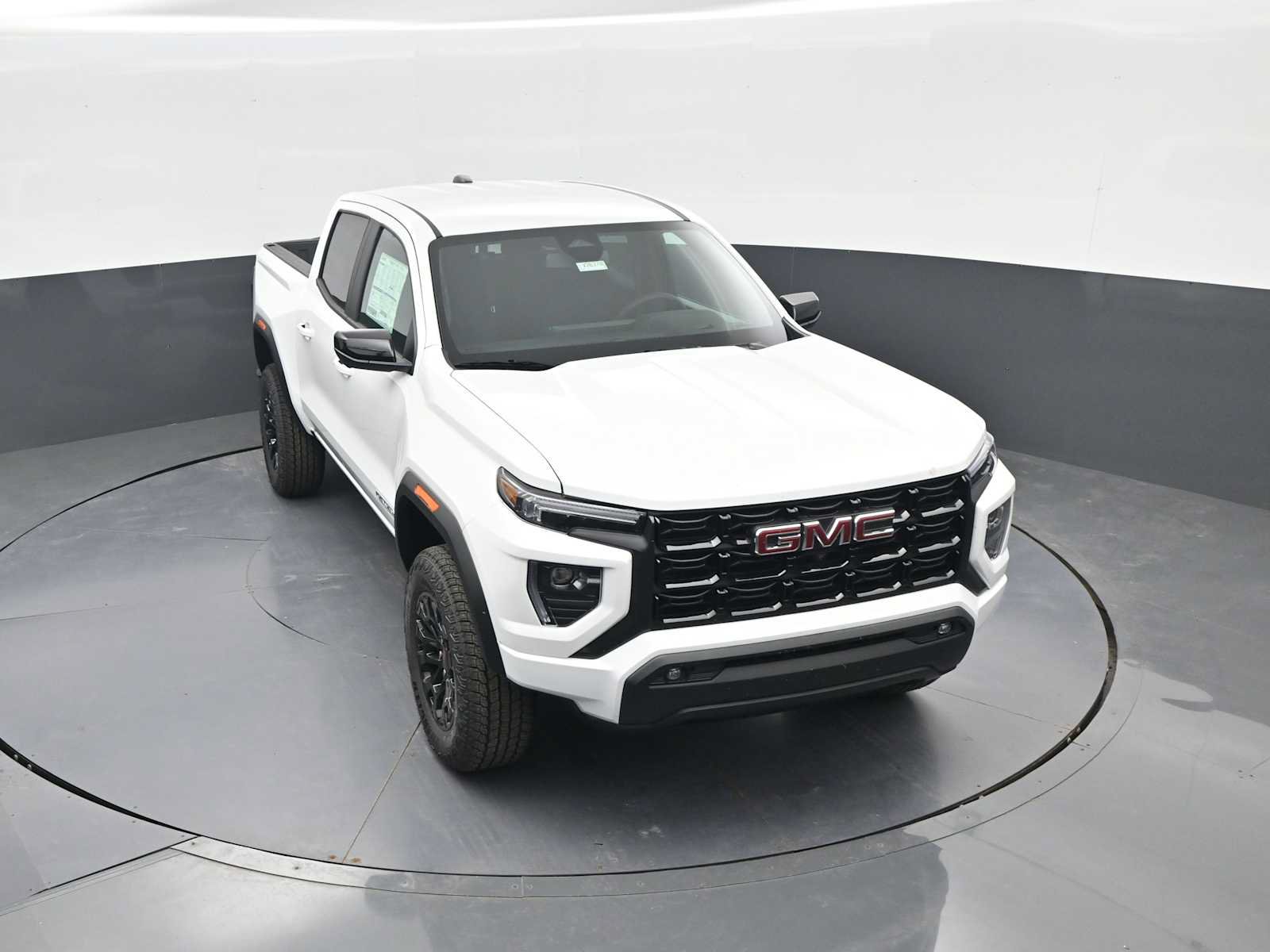 New 2026 GMC Canyon Elevation w/ Convenience Package RWD image 26