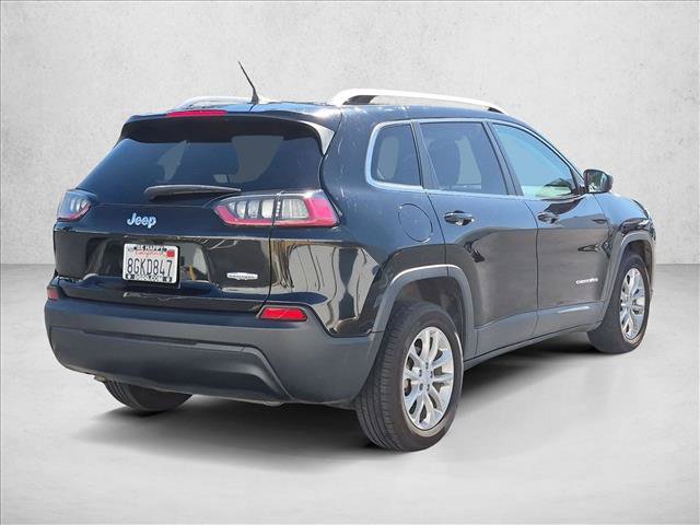 Used 2019 Jeep Cherokee Latitude w/ Popular Appearance Group FWD image 5