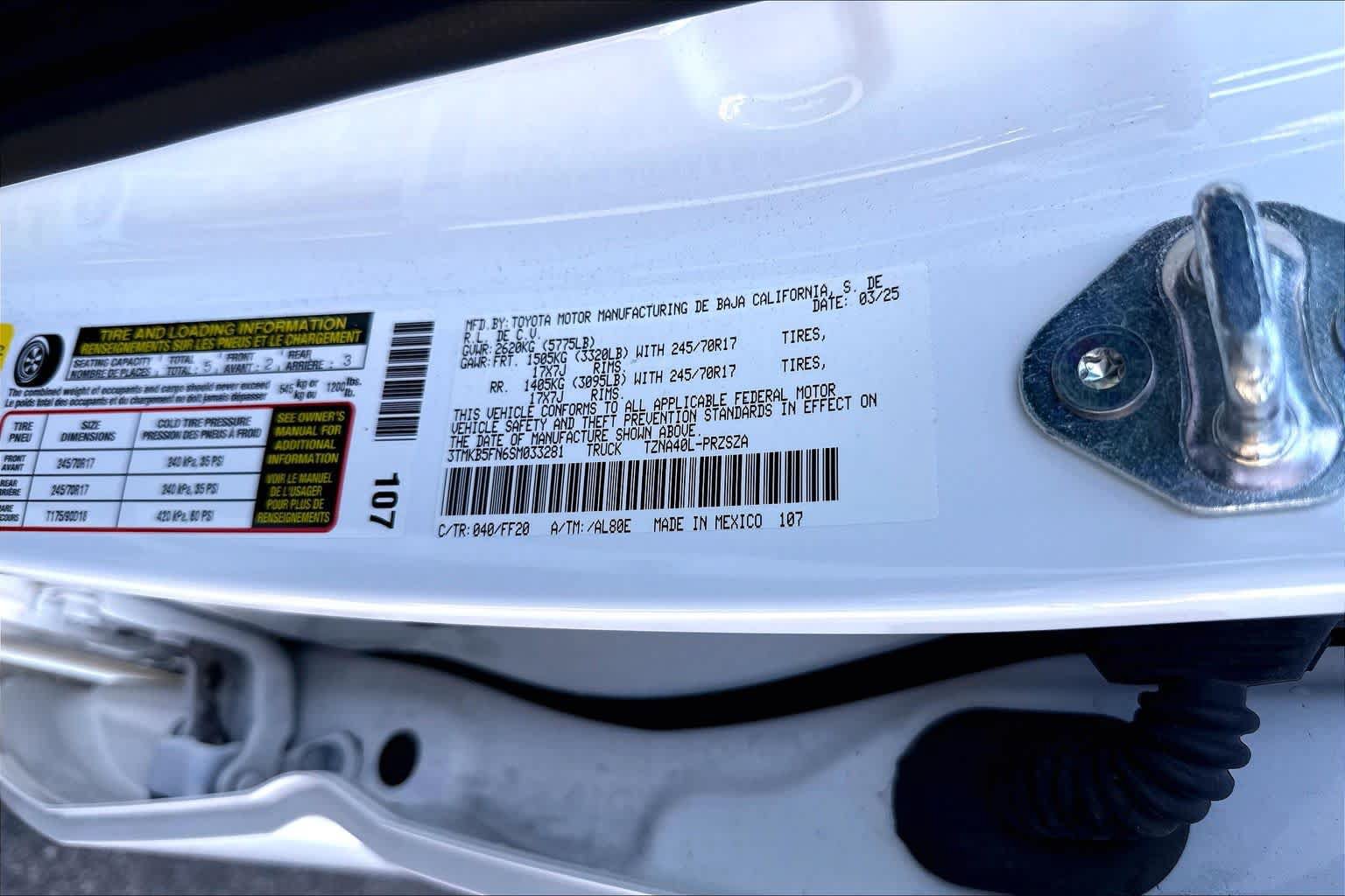 Certified 2025 Toyota Tacoma SR5 RWD image 33