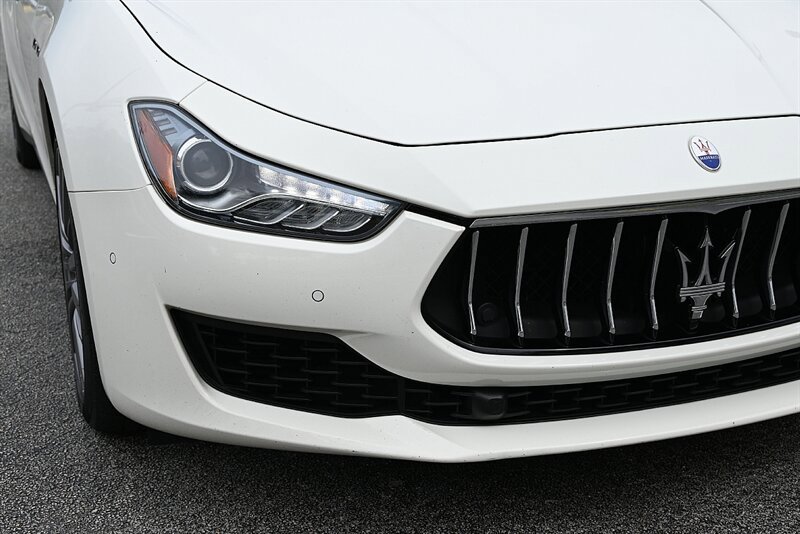 Used 2019 Maserati Ghibli S Q4 image 10