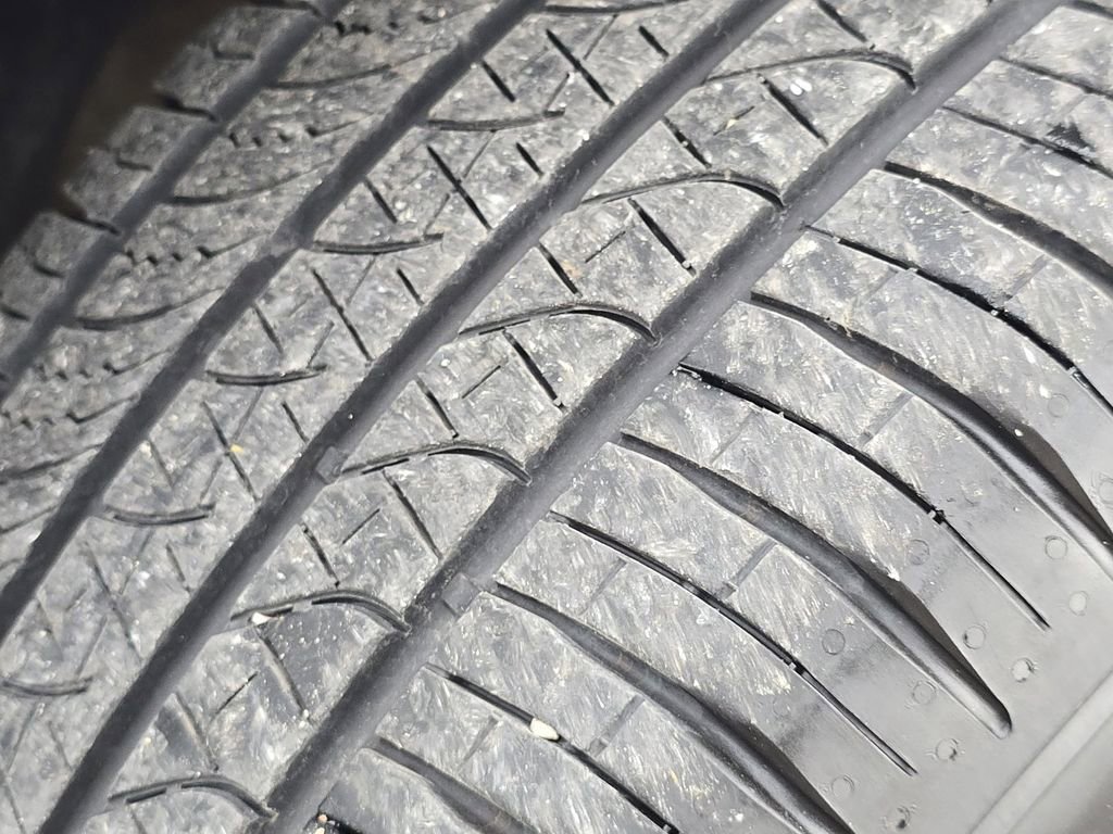 Used 2024 Kia Telluride S w/ S Sunroof Package image 12