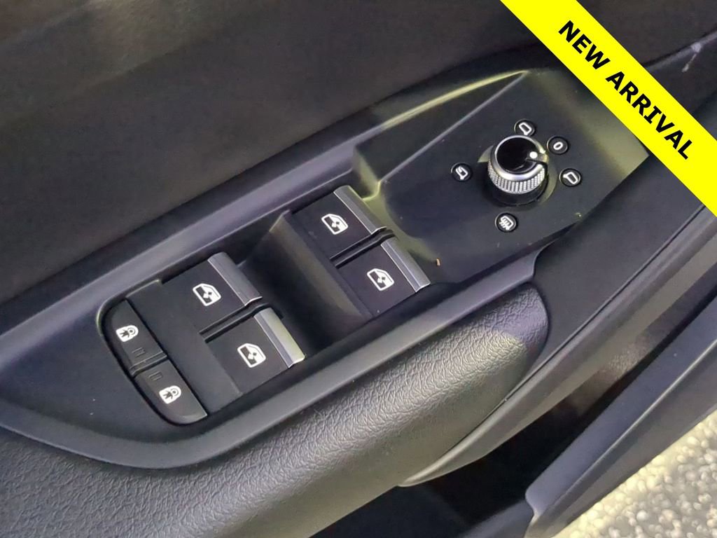 Used 2024 Audi Q5 2.0T Premium image 24