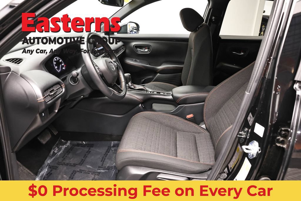 Used 2025 Honda HR-V Sport image 14
