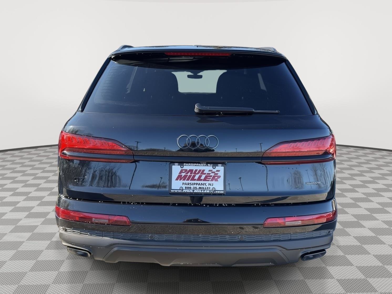 Used 2025 Audi Q7 2.0T Premium w/ Convenience Plus Package image 5