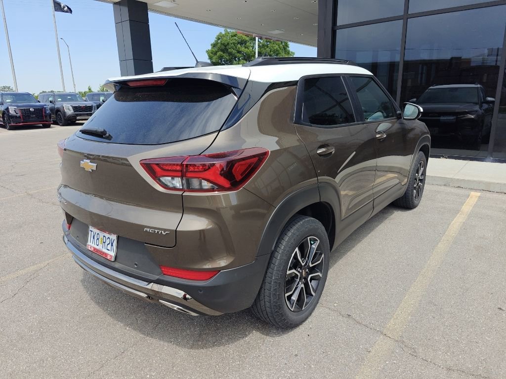 Used 2022 Chevrolet TrailBlazer ACTIV w/ Sun and Liftgate Package AWD/4WD image 4