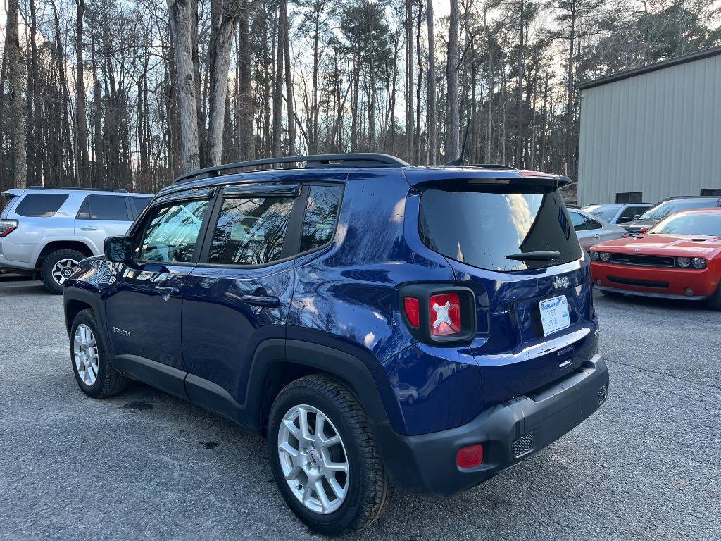 Used 2019 Jeep Renegade Latitude w/ Popular Equipment Group FWD image 7