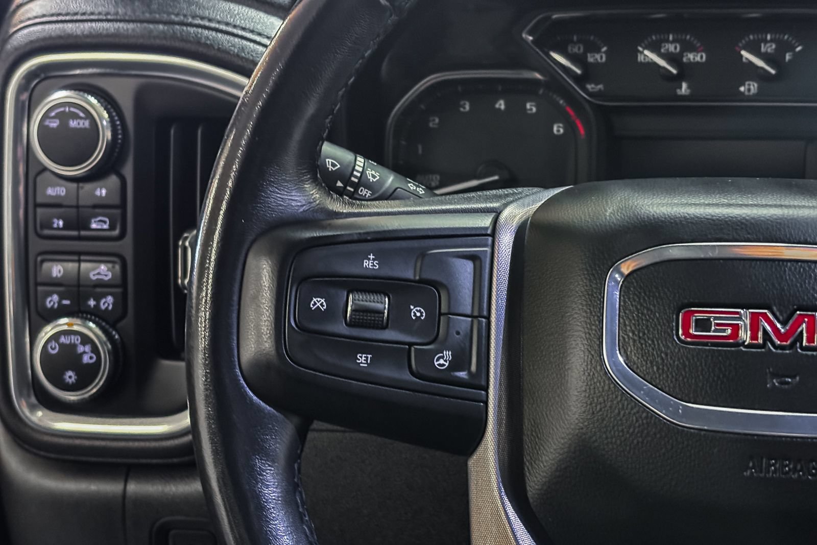 Used 2021 GMC Sierra 1500 Elevation AWD/4WD image 35