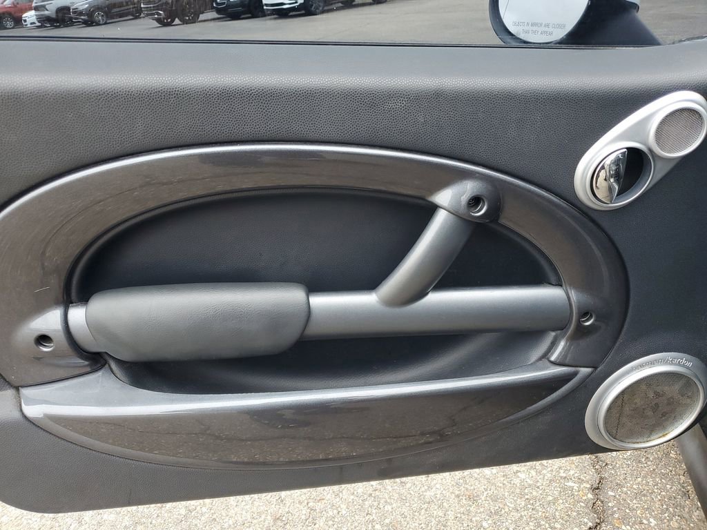 Used 2004 MINI Cooper S image 13