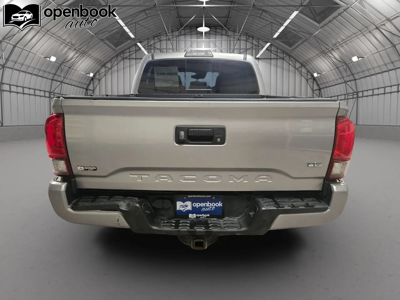 Used 2019 Toyota Tacoma TRD Sport AWD/4WD image 6