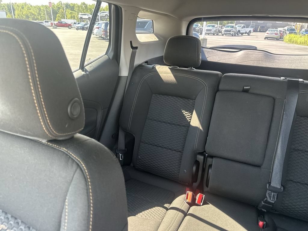 Used 2020 GMC Terrain SLE w/ Driver Convenience Package AWD/4WD image 12