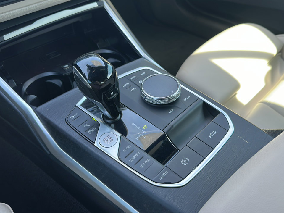 Certified 2023 BMW 430i Convertible w/ Premium Package image 31