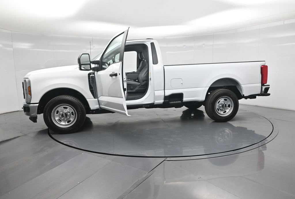 New 2026 Ford F350 XL w/ XL Chrome Package RWD image 26