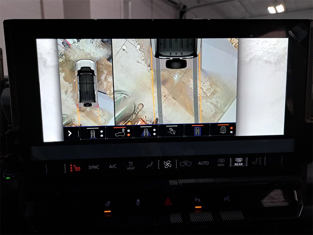 New 2025 GMC Hummer EV 2X image 35