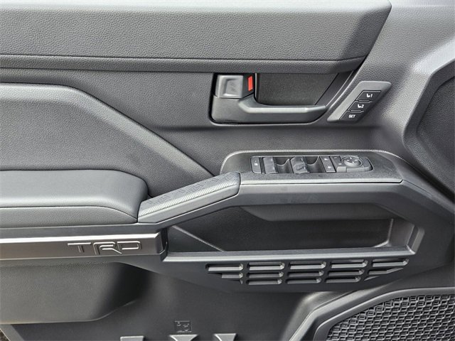 New 2025 Toyota 4Runner TRD Off-Road Premium image 31