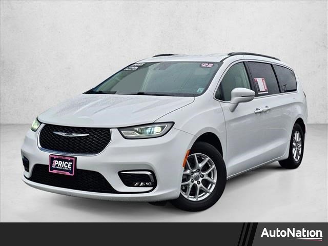 Used 2022 Chrysler Pacifica Touring-L
