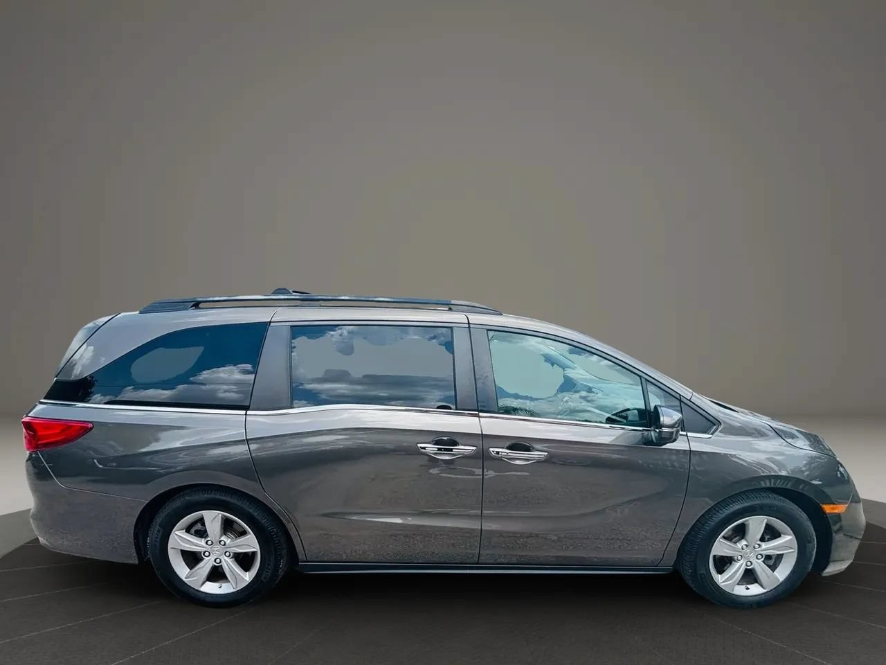 Used 2020 Honda Odyssey EX-L image 6