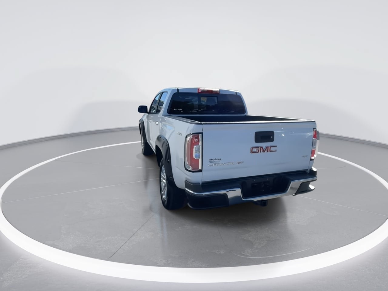 Used 2018 GMC Canyon SLT w/ Driver Alert Package AWD/4WD image 15