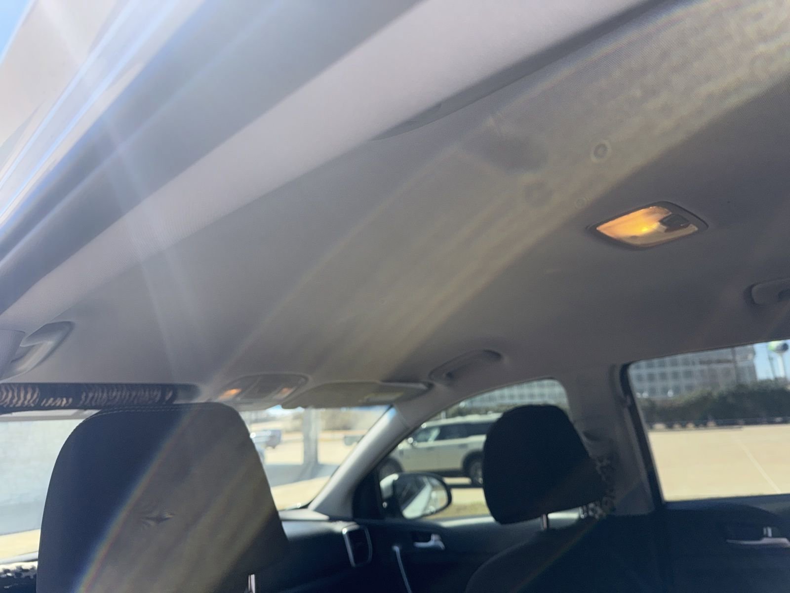 Used 2020 Kia Sportage LX image 10