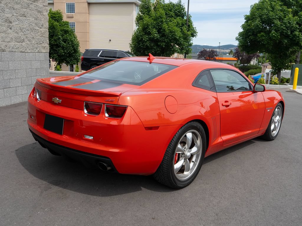Used 2012 Chevrolet Camaro SS w/ RS Package RWD image 7