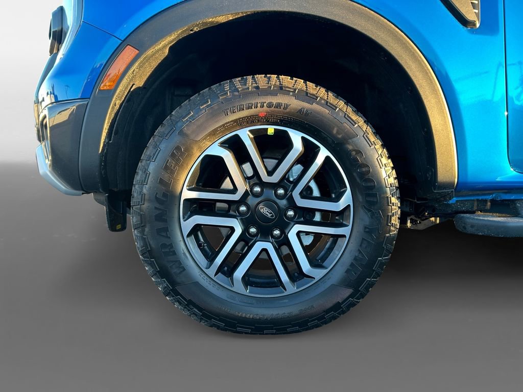 New 2025 Ford Ranger Lariat w/ FX4 Off-Road Package image 43