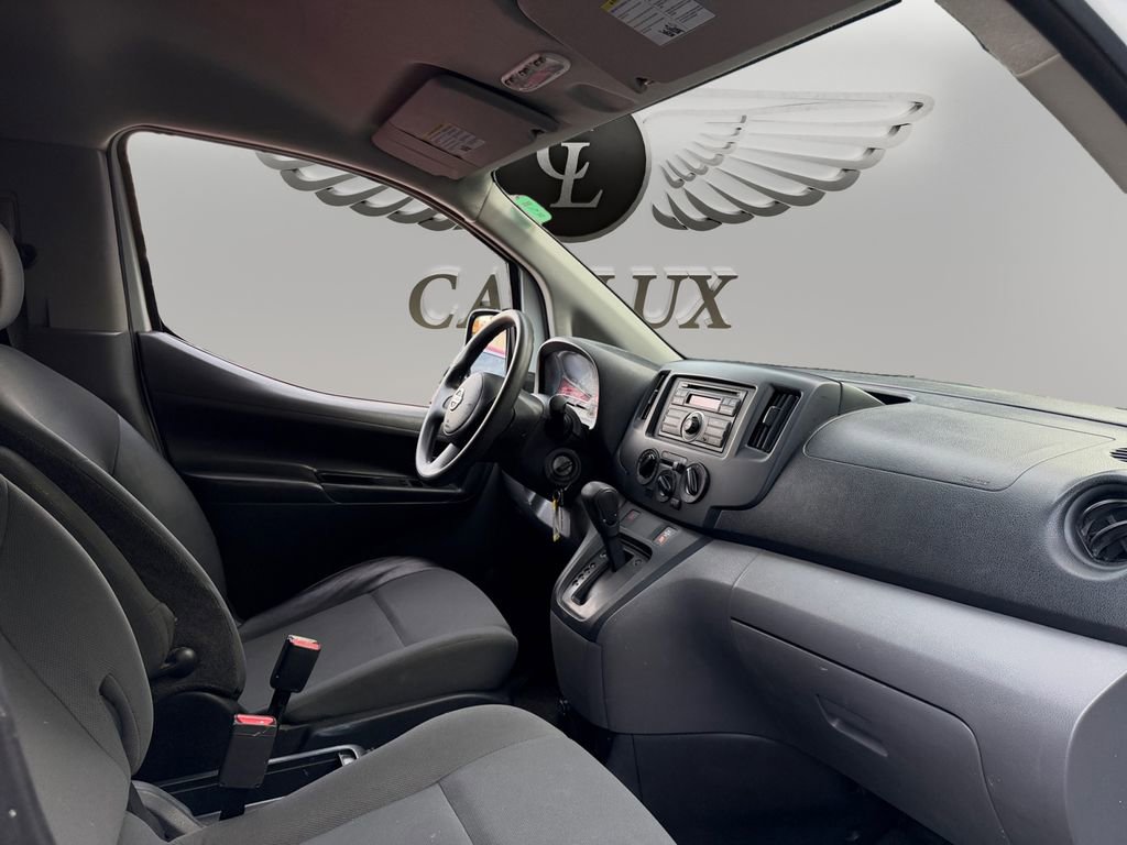 Used 2016 Nissan NV200 S FWD image 13