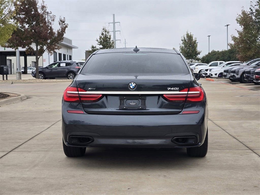 Used 2019 BMW 740i xDrive w/ Executive Package image 13