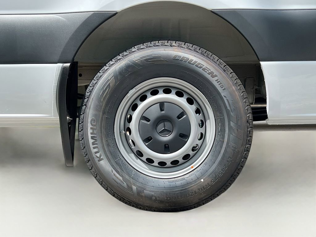New 2025 Mercedes-Benz Sprinter 2500 image 25