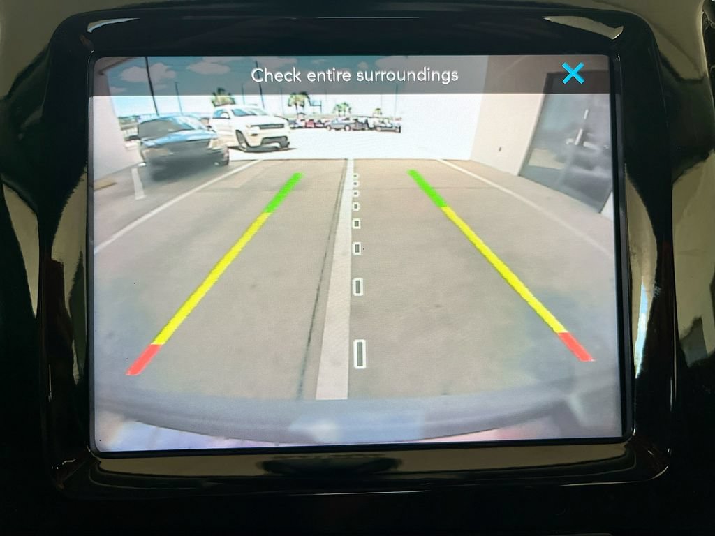 Used 2020 Jeep Cherokee Limited FWD image 14