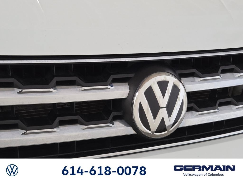 Used 2018 Volkswagen Atlas SEL AWD/4WD image 16