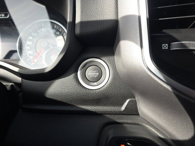 Used 2025 RAM 1500 Big Horn image 32
