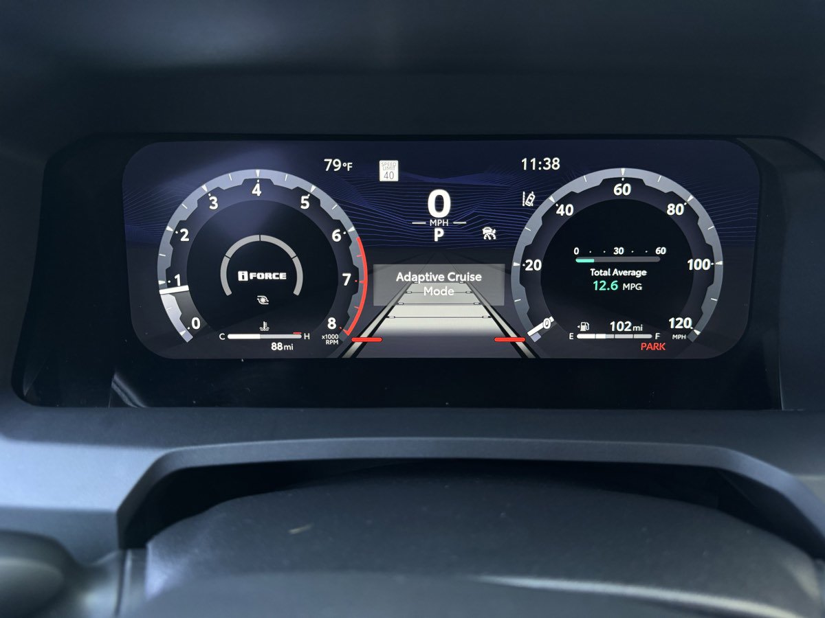 Used 2025 Toyota Tacoma TRD Sport image 29