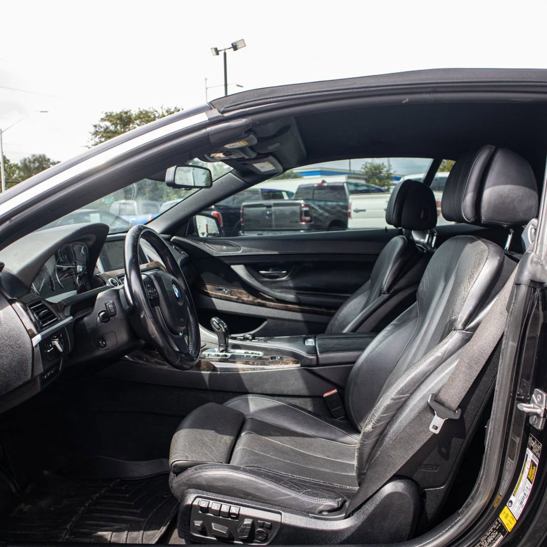Used 2012 BMW 650i Convertible RWD image 32