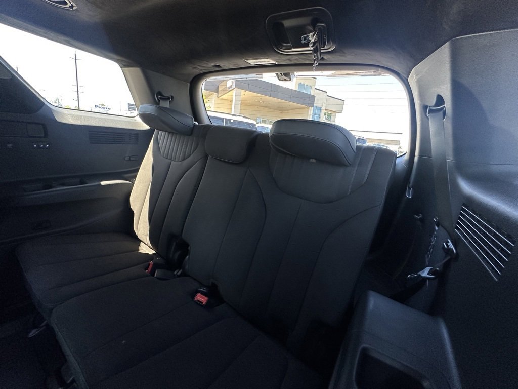 Certified 2025 Hyundai Palisade Calligraphy image 28