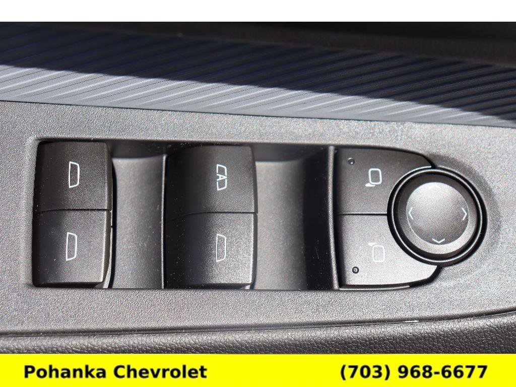 New 2027 Chevrolet Bolt LT w/ Comfort Package FWD image 20