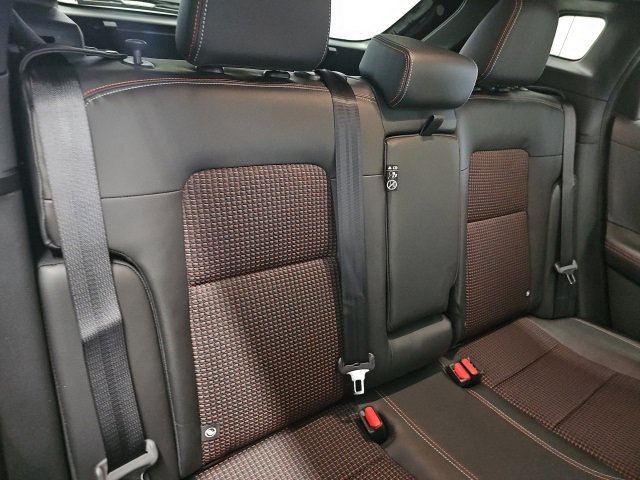 Used 2025 Nissan Kicks SR w/ SR Premium Package image 16