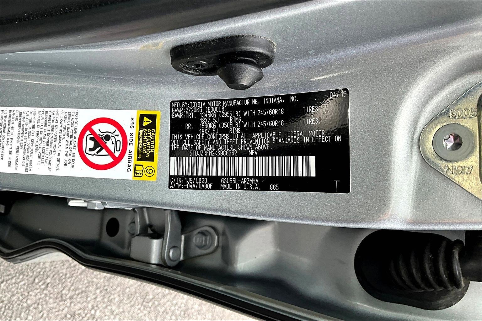 Used 2019 Toyota Highlander XLE image 19