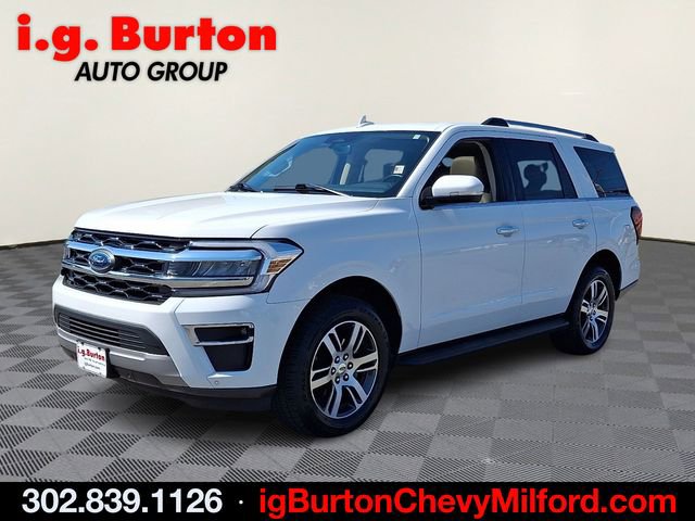 Used 2024 Ford Expedition Limited AWD/4WD image 3