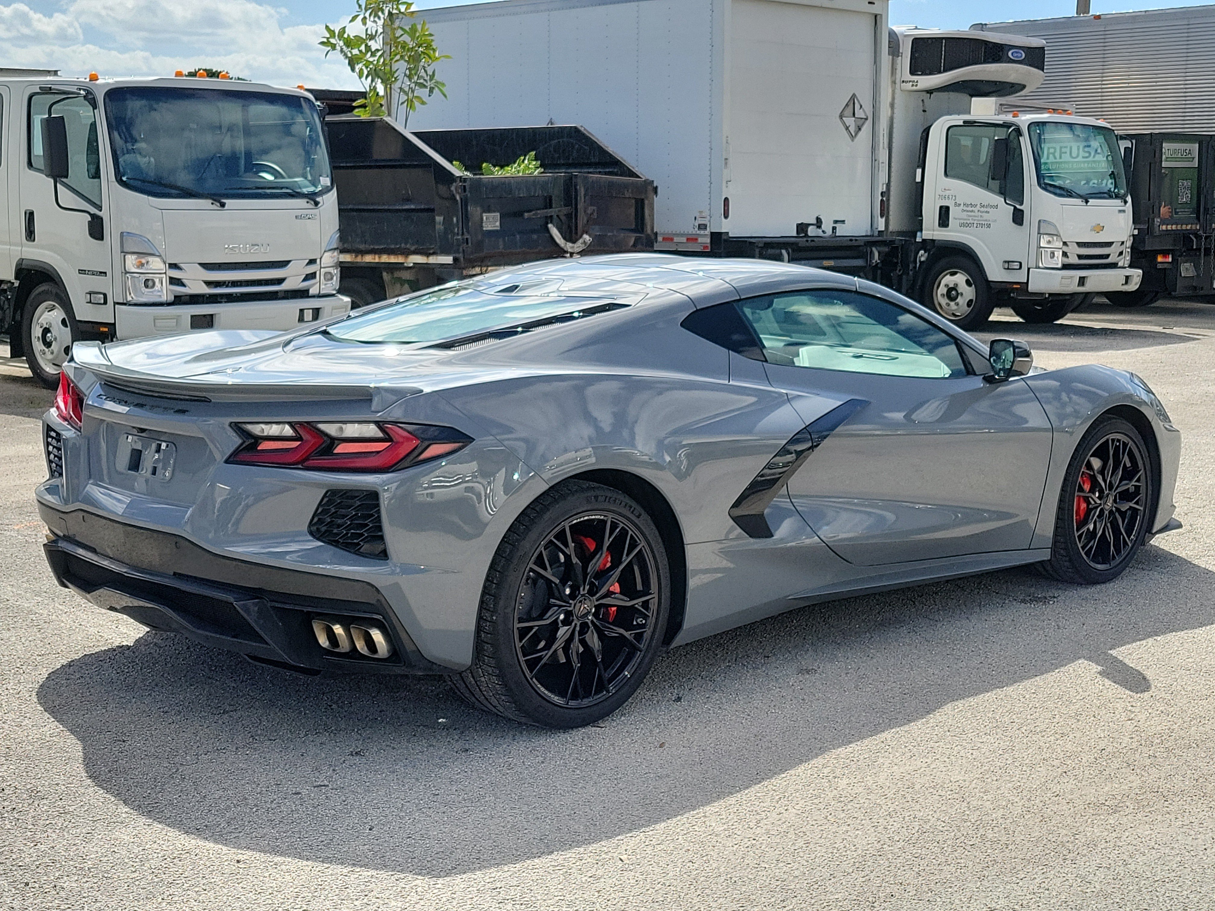 Used 2025 Chevrolet Corvette Stingray Preferred Cpe w/ 2LT RWD image 5