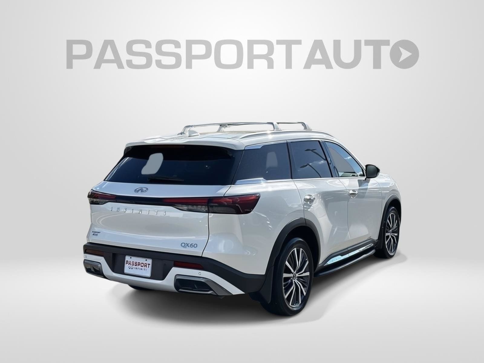 Used 2025 INFINITI QX60 Sensory w/ Vision Package AWD/4WD image 6