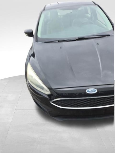Used 2016 Ford Focus SE image 4