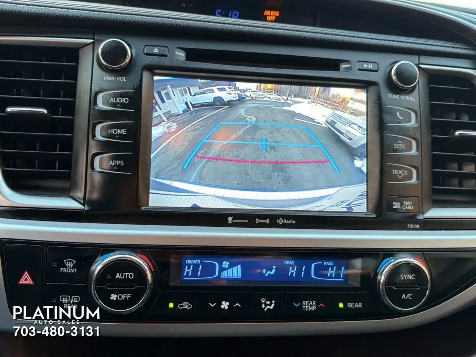 Used 2016 Toyota Highlander XLE image 11