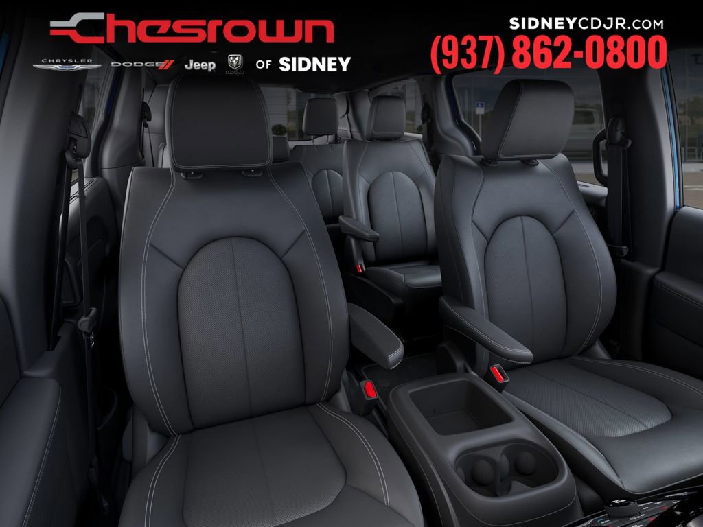 New 2026 Chrysler Pacifica Select FWD image 16