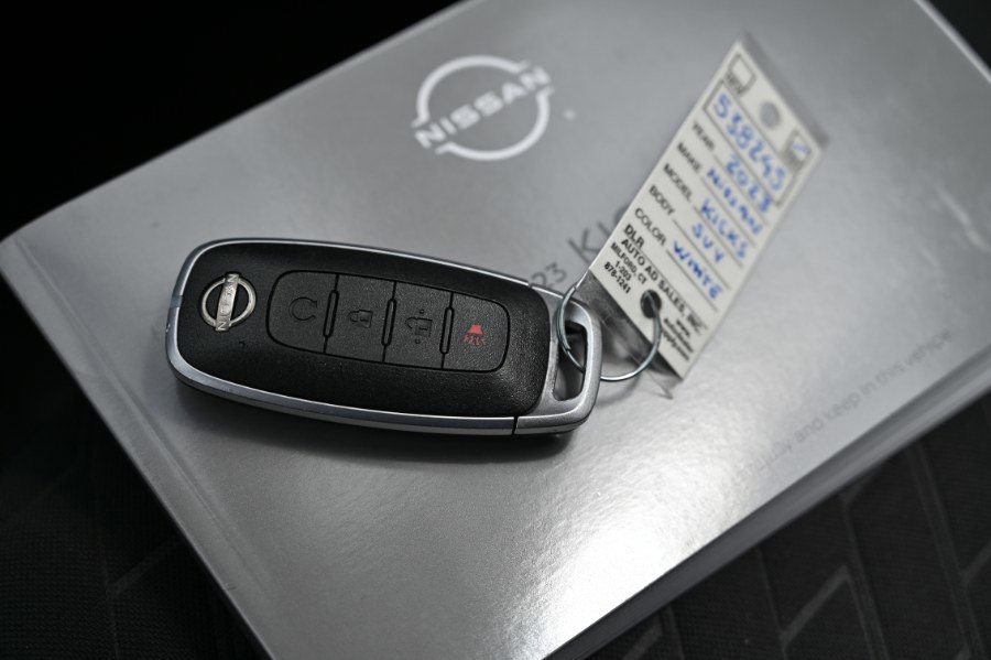 Used 2023 Nissan Kicks SV image 26