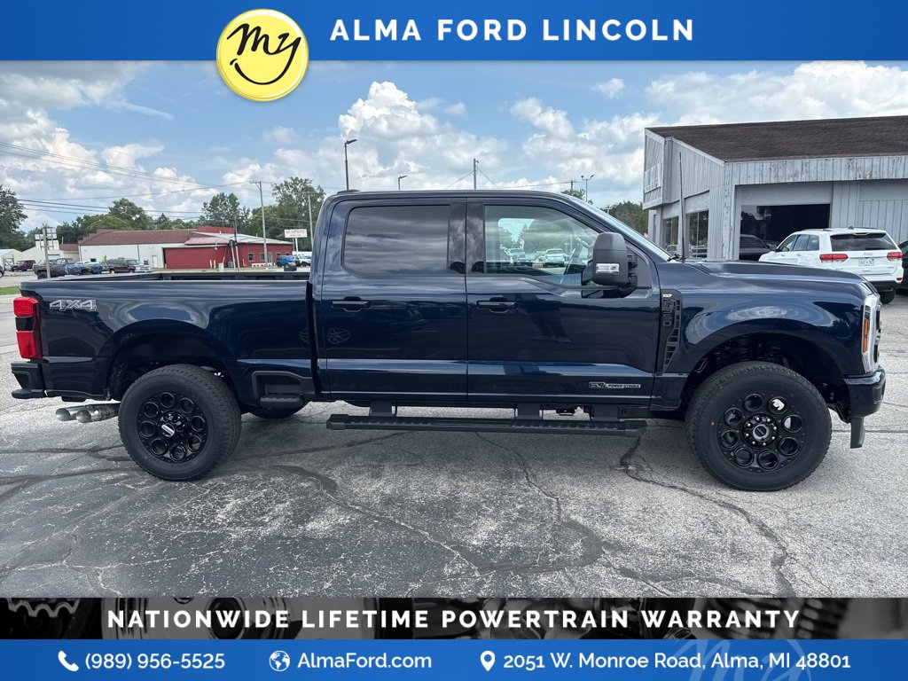 New 2025 Ford F350 XLT w/ Black Appearance Package image 12