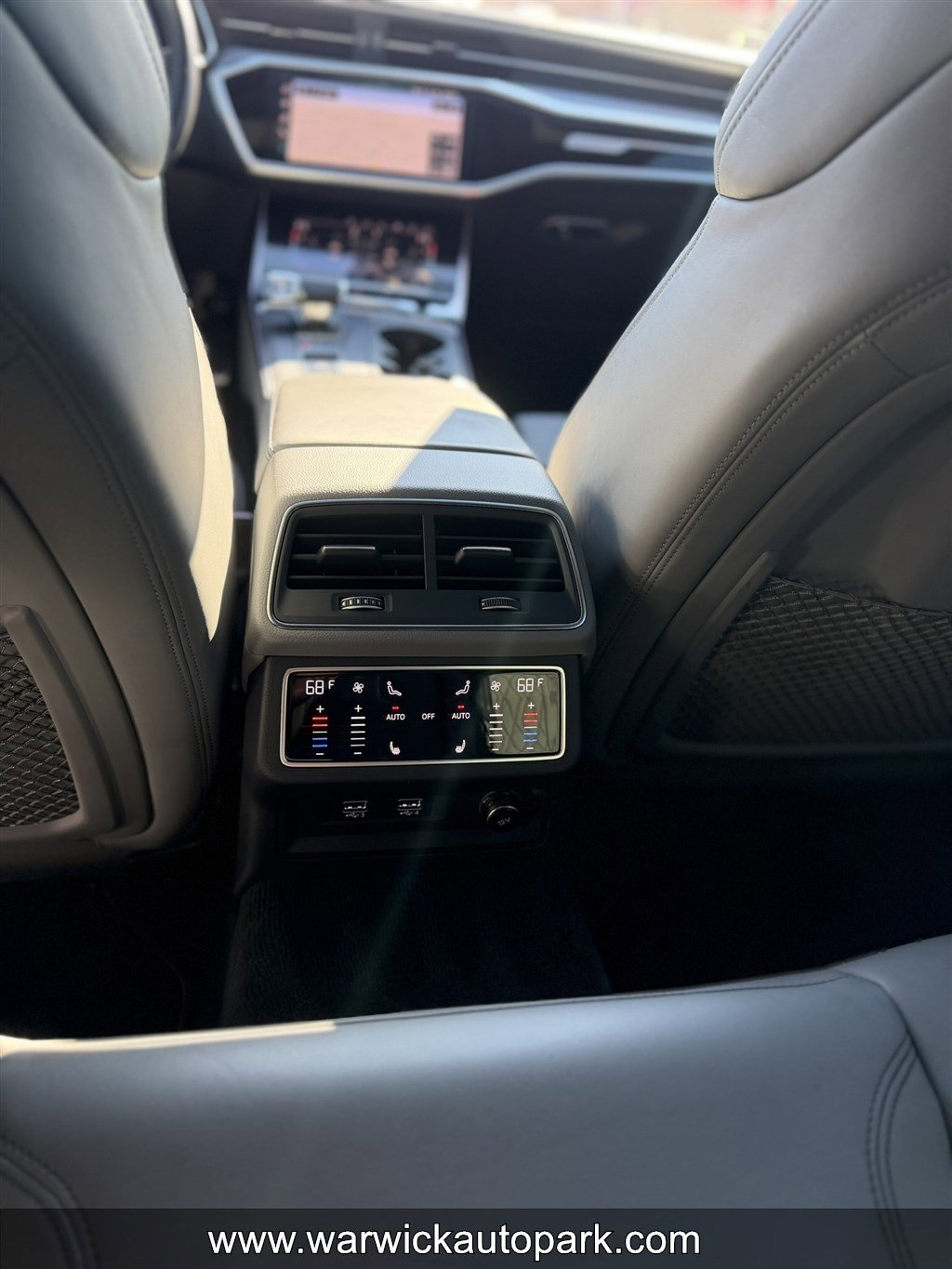 Used 2020 Audi S7 Prestige w/ Prestige Package image 29